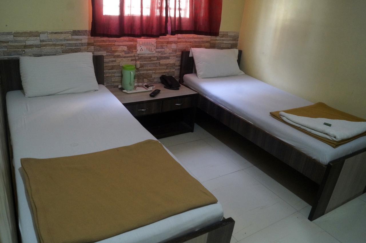 Hotel Zam Zam Palace Mumbai Eksteriør bilde