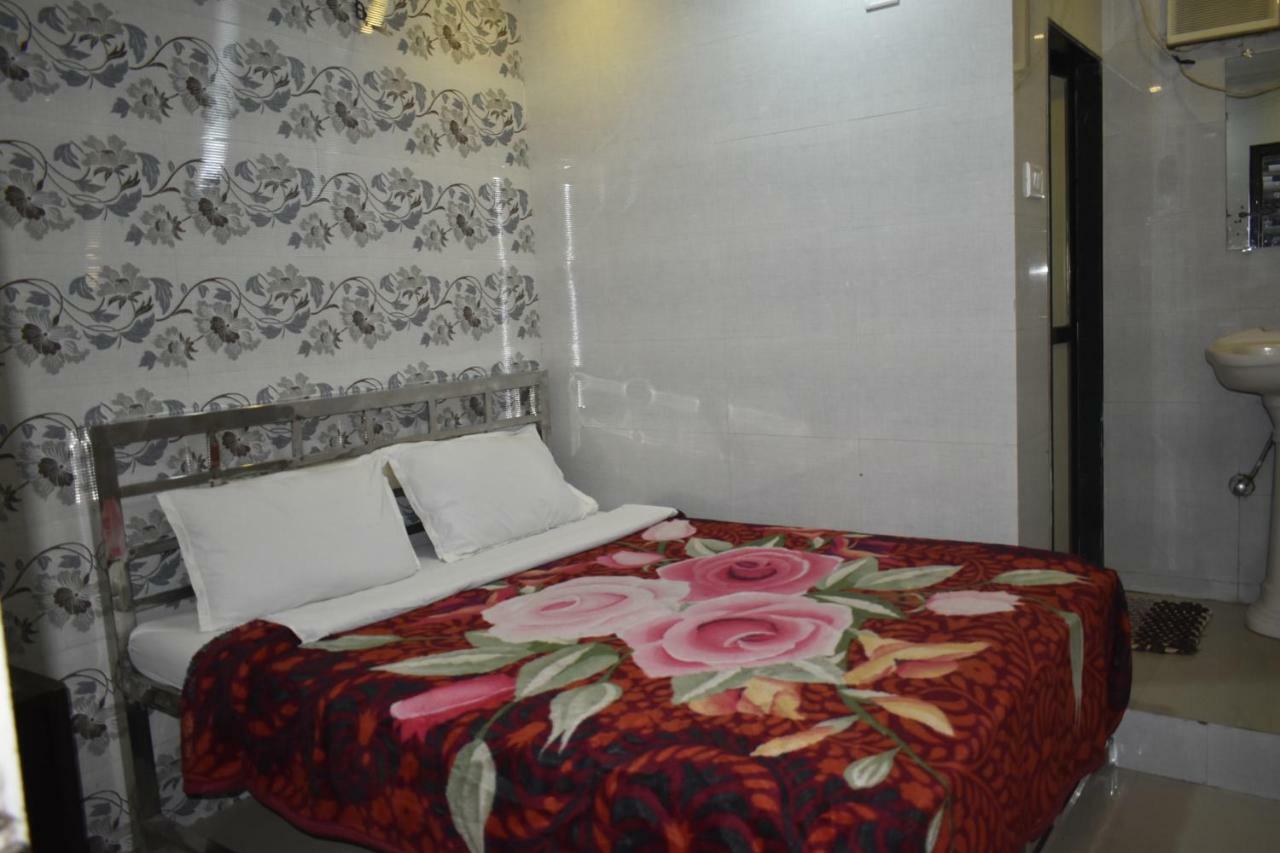 Hotel Zam Zam Palace Mumbai Eksteriør bilde